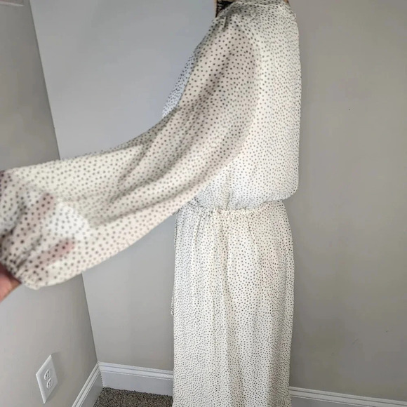 Collective Concepts Women's Puff Sleeves Dress Size Medium - Picture 4 of 5